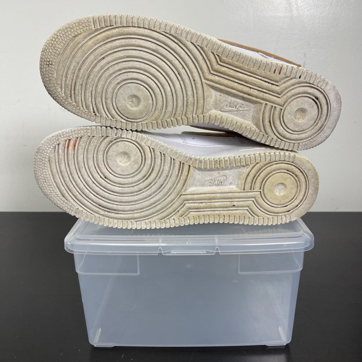 Nike Air Force 1 Low Removable Swoosh Pack White Vachetta Tan 10 (Moderately Worn Pre-Owned)NikeWhite/Obsidian-Vachetta Tan-White - Image 5