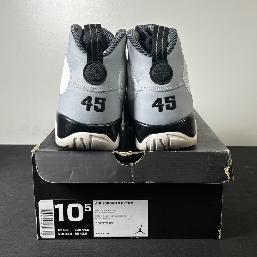 Jordan 9 Retro Barons 10.5 (Lightly Worn Pre-Owned)JordanWhite/Black-Wolf Grey - Image 5