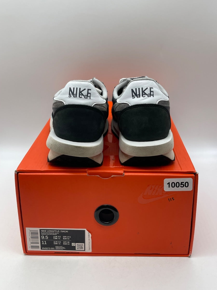 Nike LD Waffle sacai Black (Size 9.5) - Image 3