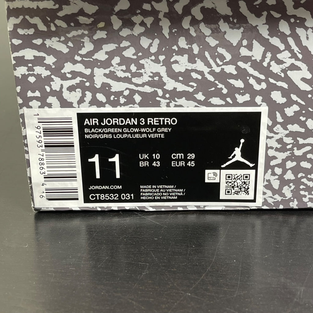 Jordan 3 Retro Green Glow 11 (Moderately Worn Pre-Owned)JordanBlack/Green Glow/Wolf Grey/White - Image 7