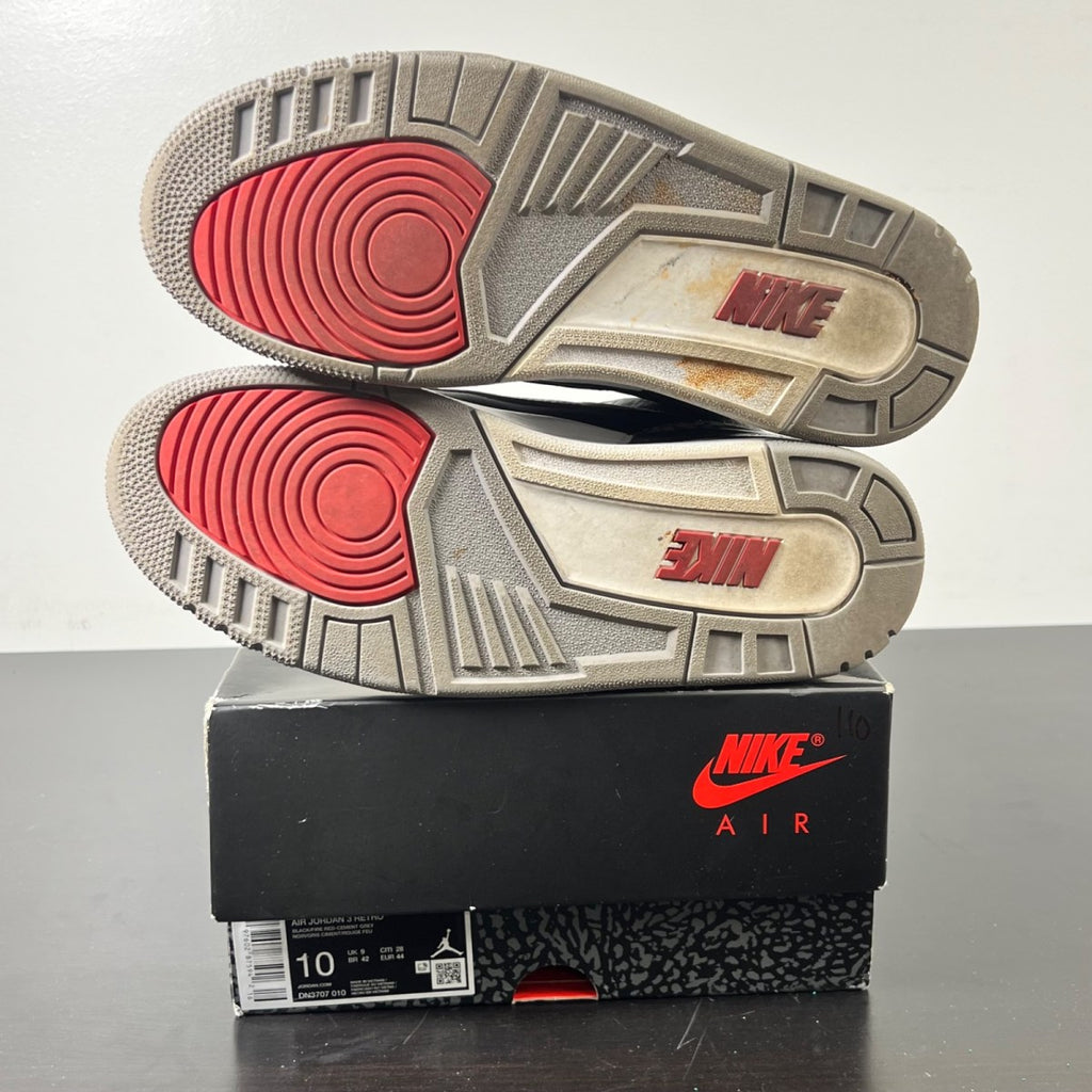 Jordan 3 Retro OG Black Cement (2024) (Size 10) - Image 5