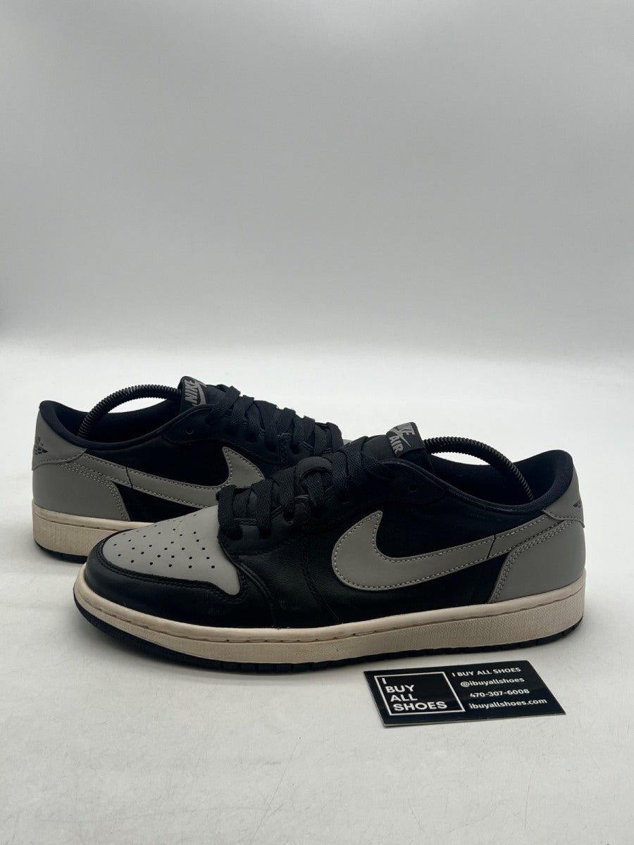 Jordan 1 Retro Low Shadow (2015) 9.5 (Moderately Worn Pre-Owned) - Image 1