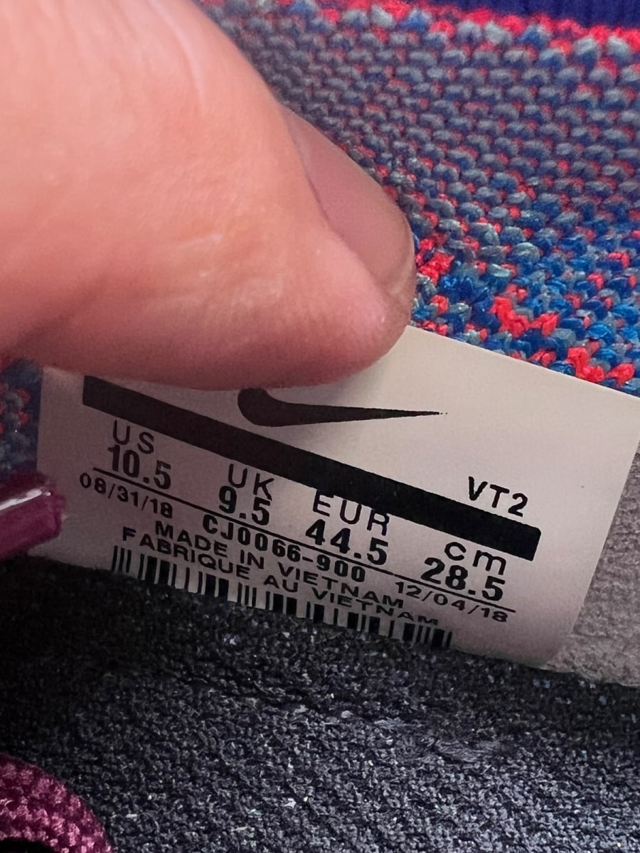 Nike Air VaporMax Flyknit 2 Random Yarn 10.5 (Lightly Worn Pre-Owned)NikeMulti-Color/Bright Crimson-Multi-Color-Multi-Color - Image 9