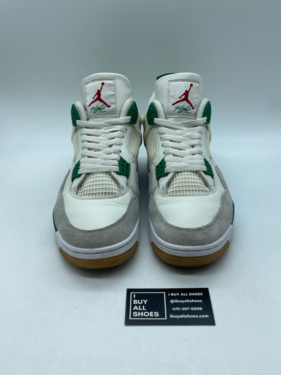 Jordan 4 Retro SB Pine Green 12 (Moderately Worn Pre-Owned) - Image 2