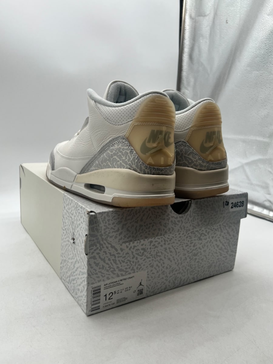 Jordan 3 Retro Craft Ivory 12.5 (Moderately Worn Pre-Owned)JordanIvory/Grey Mist/Cream - Image 5