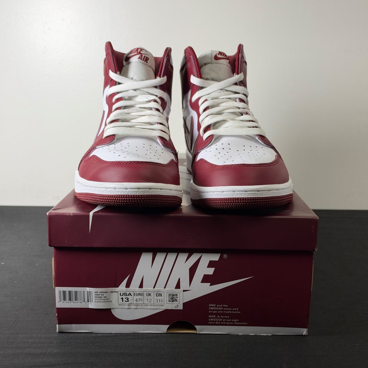 Jordan 1 Retro High OG Artisanal Team Red (Size 13) - aux