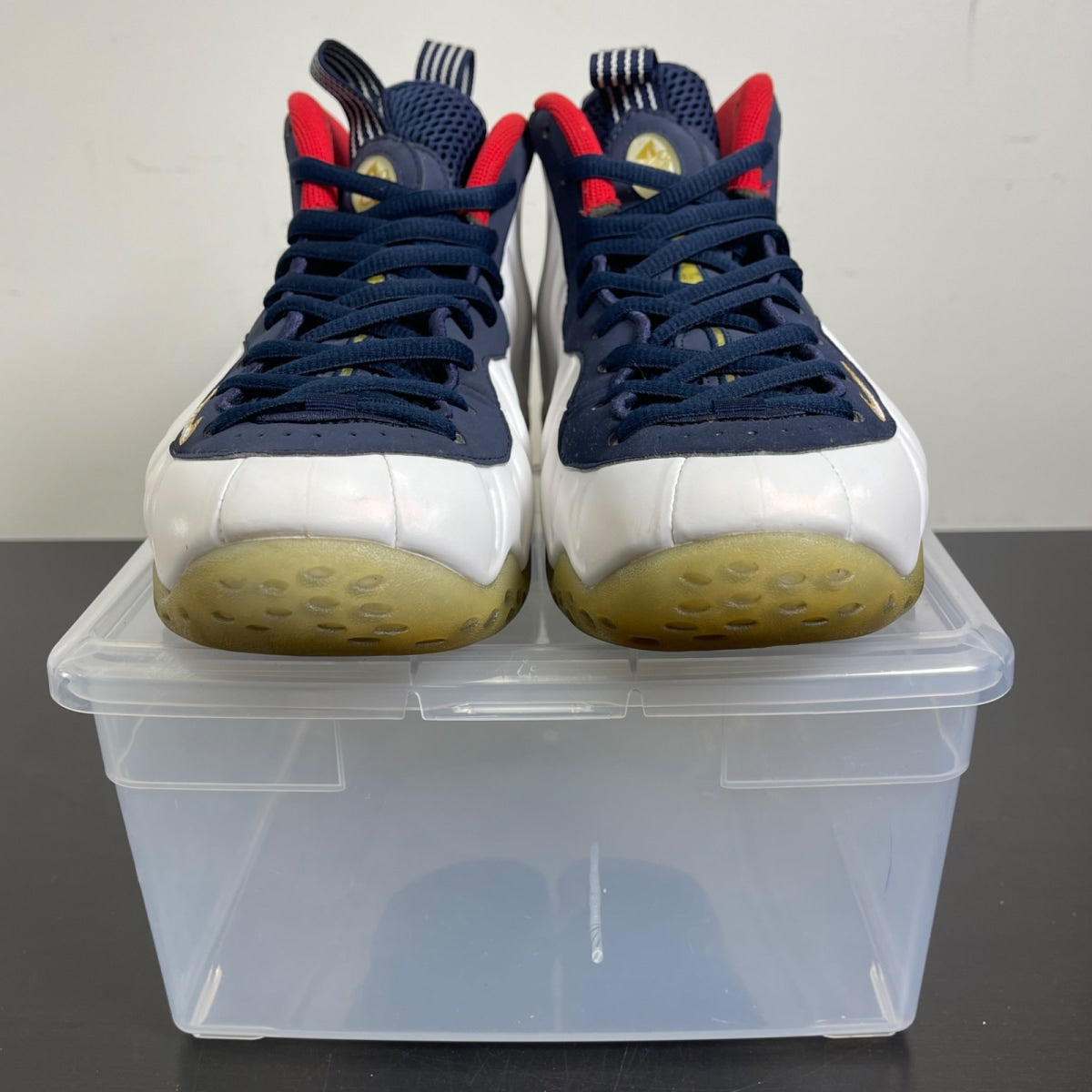 Nike Air Foamposite One Olympic 10 (Moderately Worn Pre-Owned)NikeObsidian/University Red-Metallic Gold-White - Image 2