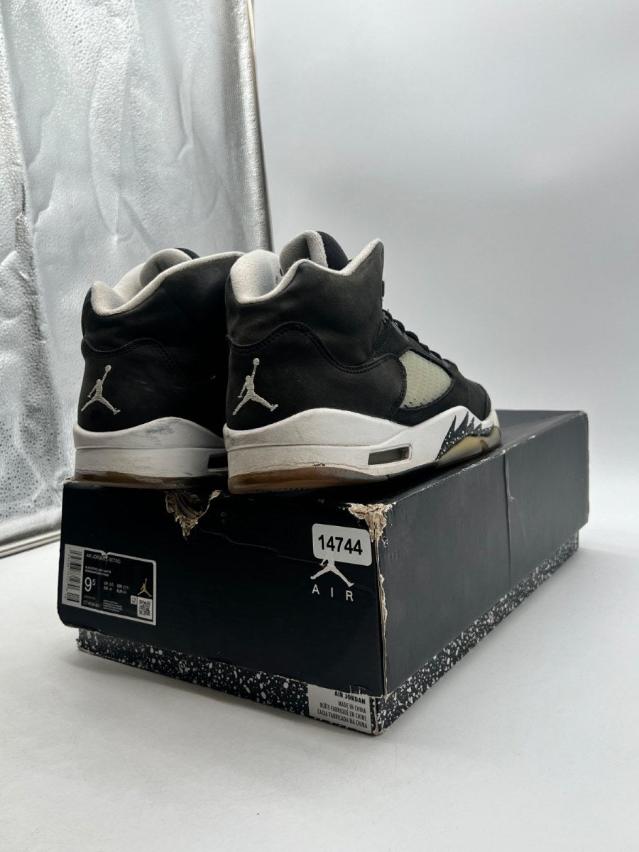 Jordan 5 Retro Moonlight (2021) (Size 9.5) - Image 3
