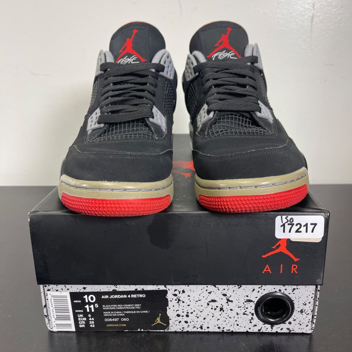 Jordan 4 Retro Bred (2019) 10 (Moderately Worn Pre-Owned)JordanBlack/Fire Red-Cement Grey-Summit White - Image 2