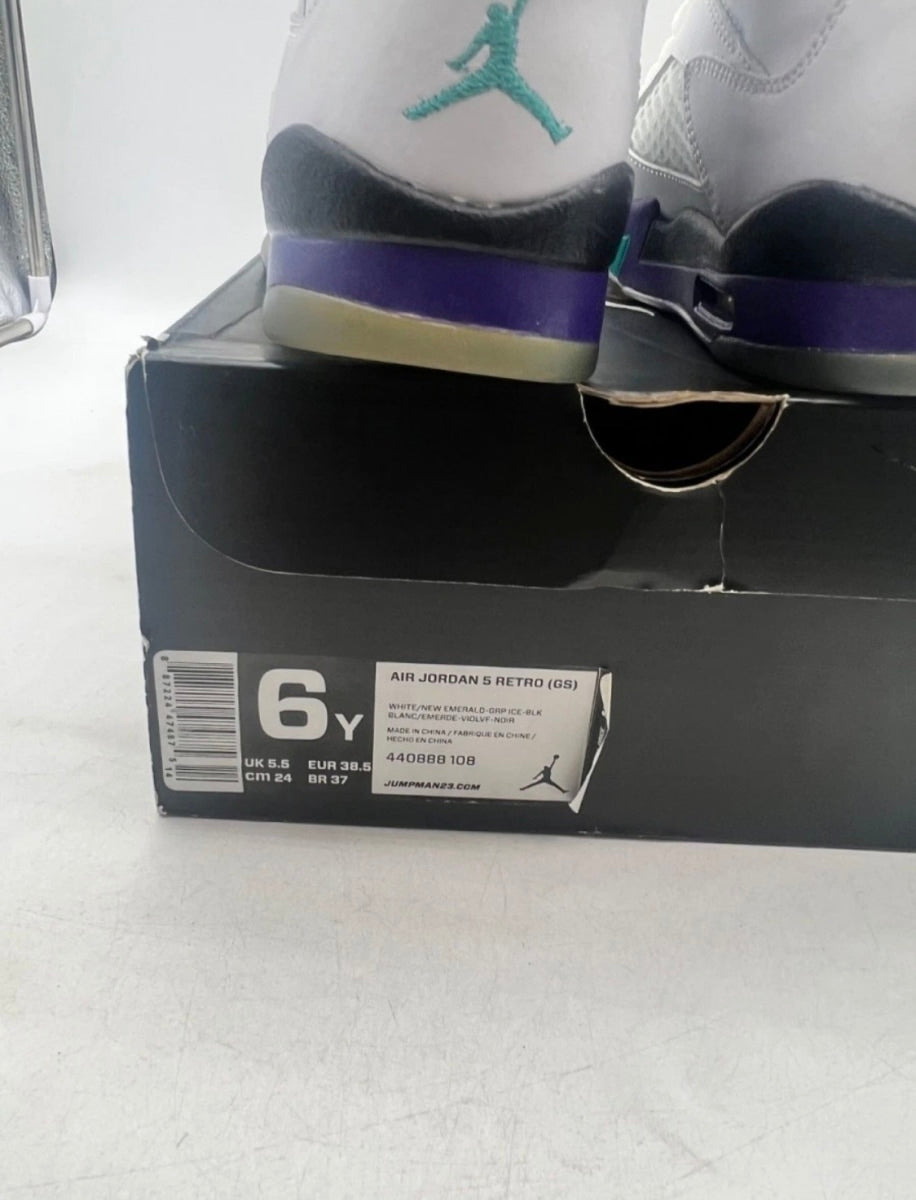 Jordan 5 Retro Grape (2013) (GS) 6Y (Moderately Worn Pre-Owned)JordanWhite/Emerald-New-Grape-Ice-Blue - Image 4