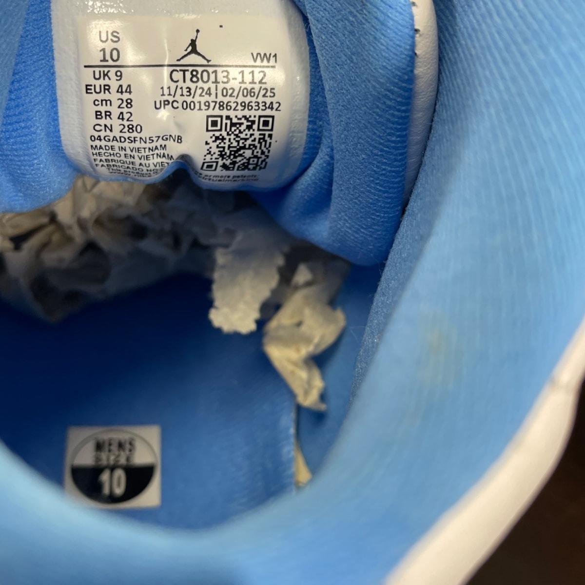Jordan 12 Retro Melo (2025) 10 (Moderately Worn Pre-Owned)JordanWhite/University Blue/Metallic Silver - Image 6