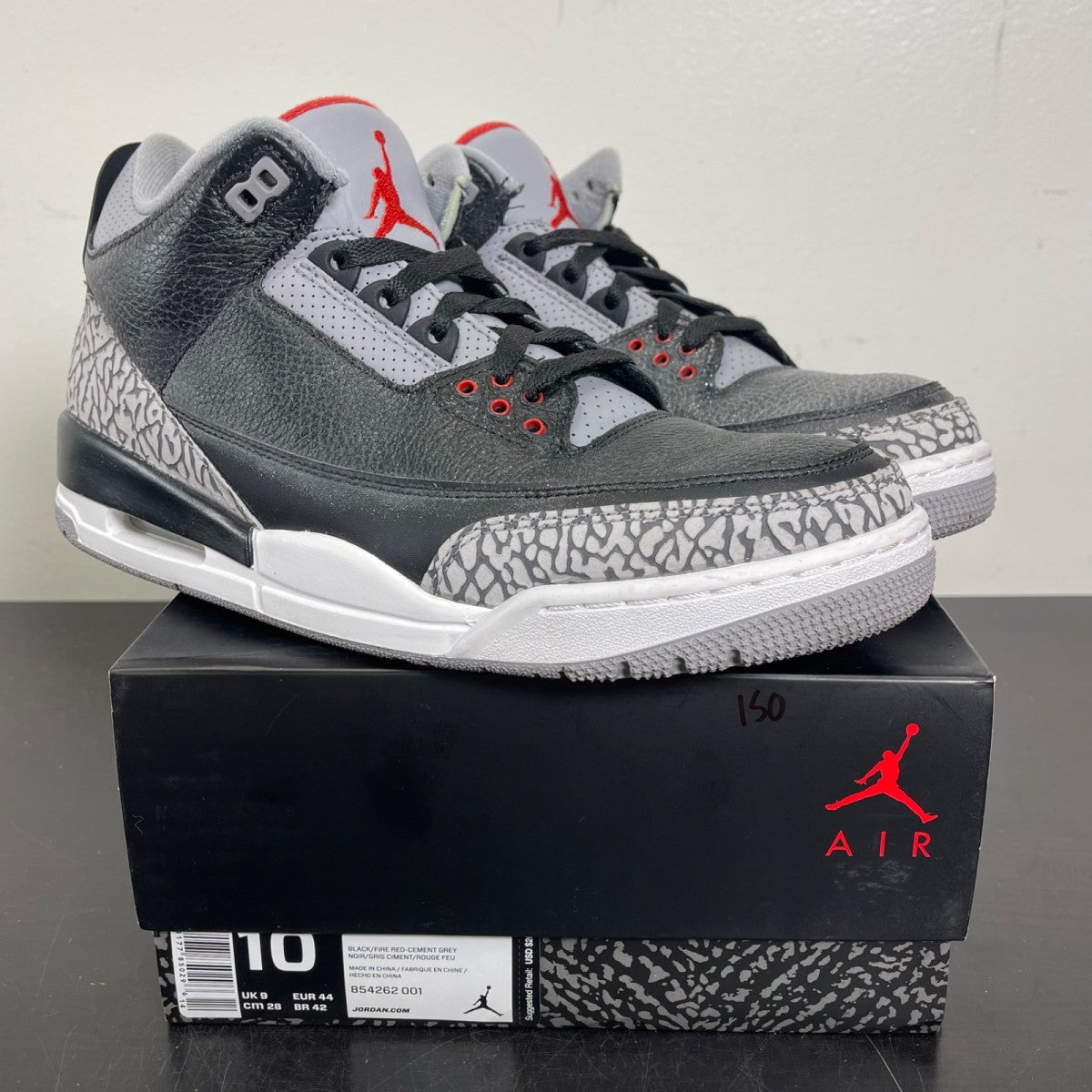 Jordan 3 Retro Black Cement (2018) 10 (Moderately Worn Pre-Owned)JordanBlack/Fire Red-Cement Grey-White - Image 1