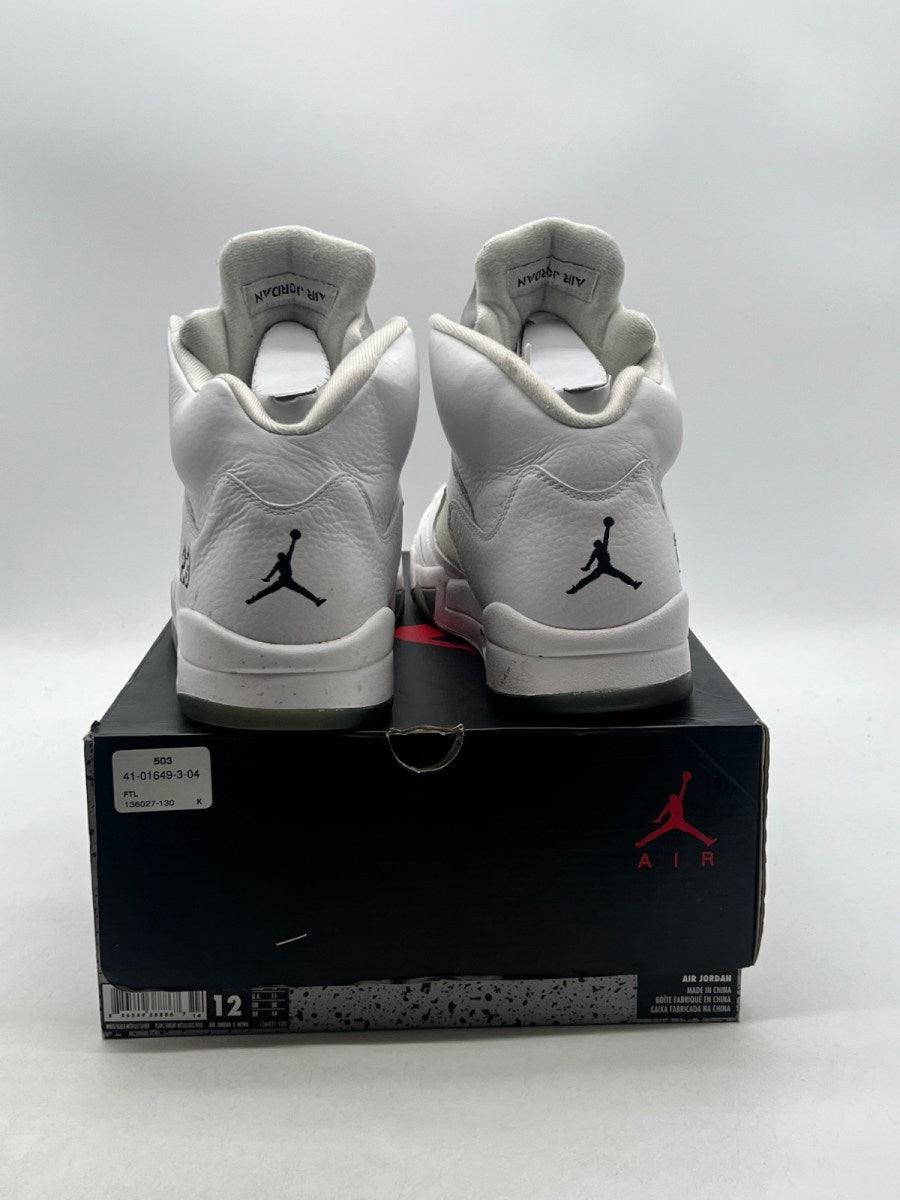 Jordan 5 Retro Metallic White (2015) 12 (Moderately Worn Pre-Owned)JordanWhite/Metallic Silver-Black - Image 3