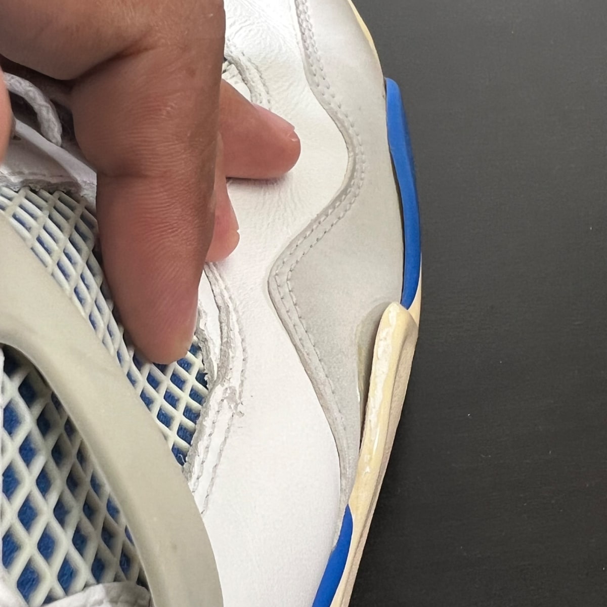 Jordan 4 Retro Military Blue (2012) 14 (Heavily Worn Pre-Owned)JordanWhite/Military Blue-Neutral Grey - Image 7