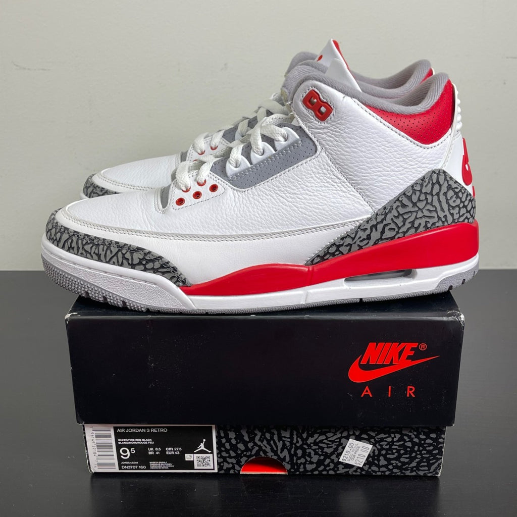 Jordan 3 Retro Fire Red (2022) 9.5 (Moderately Worn Pre-Owned)JordanWhite/Fire Red/Cement Grey/Black - Image 4