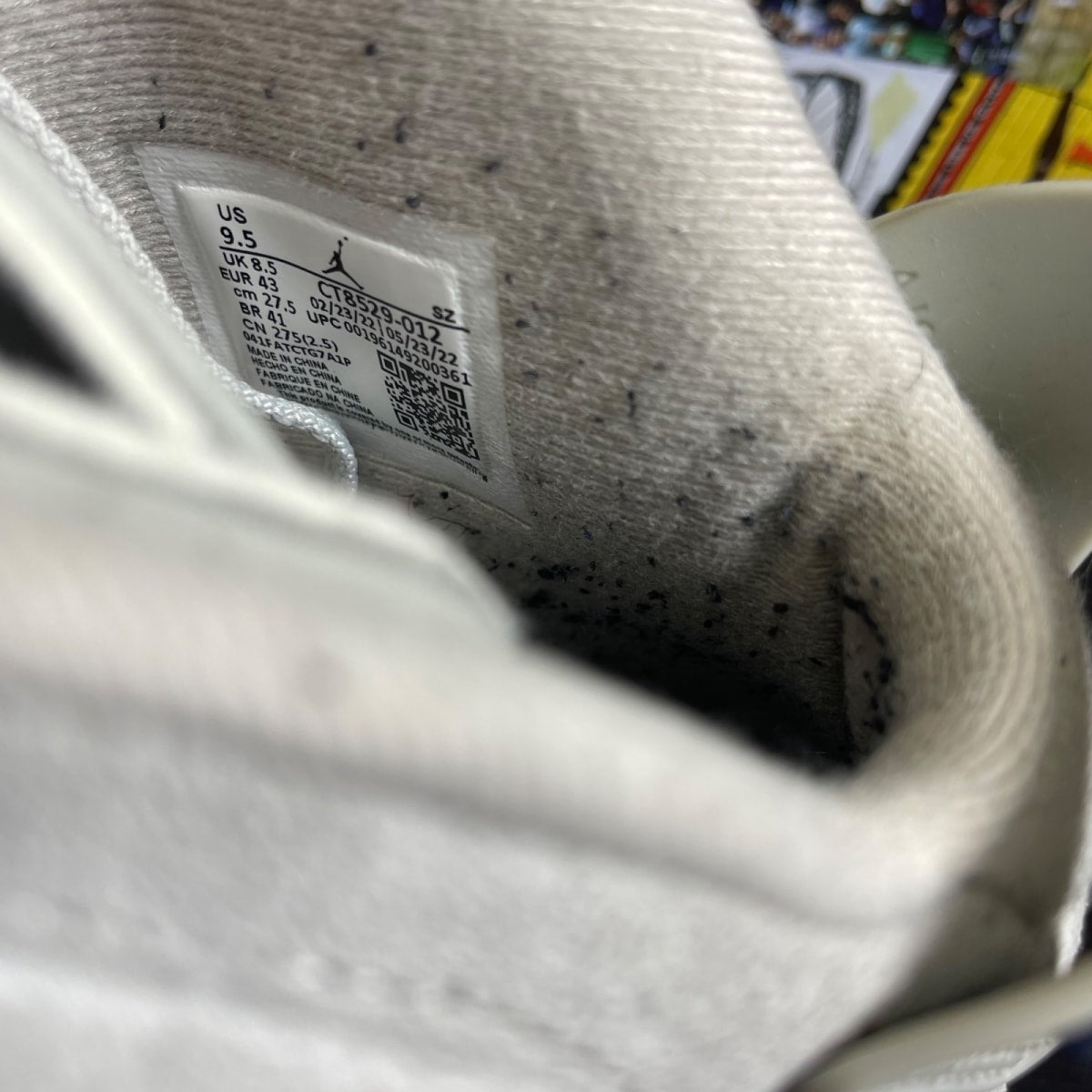Jordan 6 Retro Georgetown (2022) 9.5 (Moderately Worn Pre-Owned)JordanMagnet/College Navy - Image 6