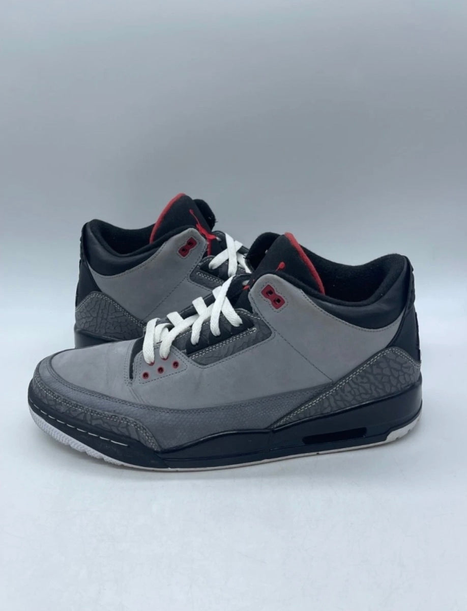 Jordan 3 Retro Wolf Grey 13 (Moderately Worn Pre-Owned)JordanWolf Grey/Metallic Silver/Black/White - Image 1