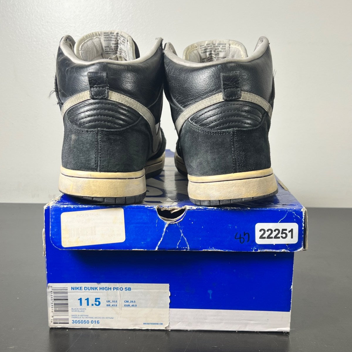 Nike SB Dunk High Venom (2008) 11.5 (Heavily Worn Pre-Owned)NikeBlack/White - Image 5