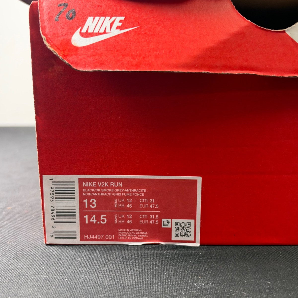 Nike V2K Run Black Dark Smoke Grey (Size 13) - Image 4