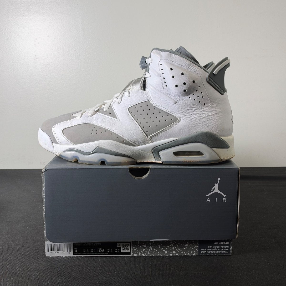 Jordan 6 Retro Cool Grey (Size 11) - aux