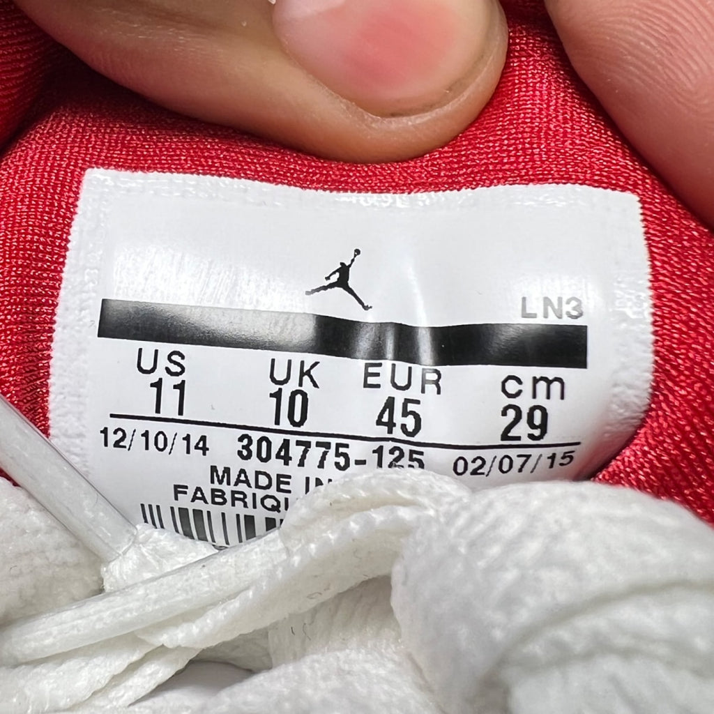 Jordan 7 Retro Hare (2015) 11 (Lightly Worn Pre-Owned)JordanWhite/True Red-Light Silver-Tourmaline - Image 7