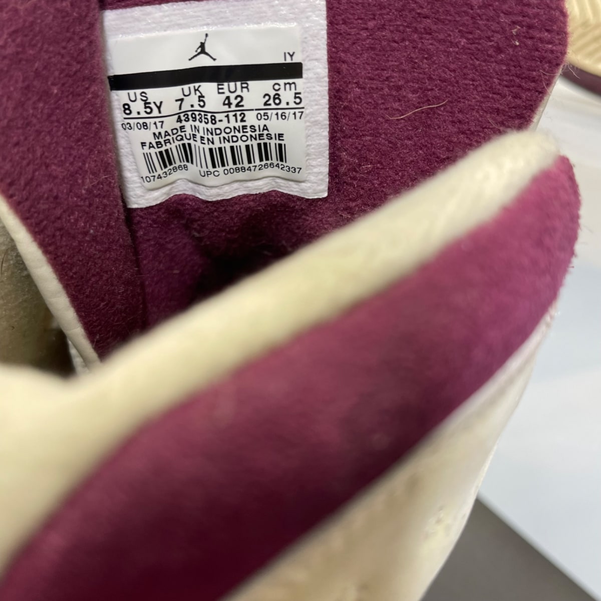 Jordan 13 Retro Bordeaux (GS) 8.5Y (Moderately Worn Pre-Owned)JordanSail/Metallic Red Bronze-Bordeaux - Image 6