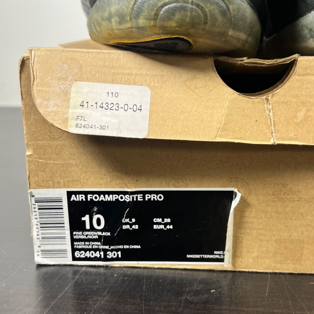 Nike Air Foamposite Pro Pine Green 10 (Moderately Worn Pre-Owned)NikePine Green/Black - Image 5