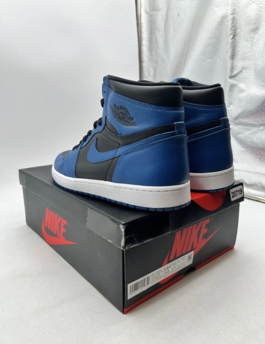 Jordan 1 Retro High OG Dark Marina Blue 13 (Lightly Worn Pre-Owned)JordanDark Marina Blue/Black-White - Image 6