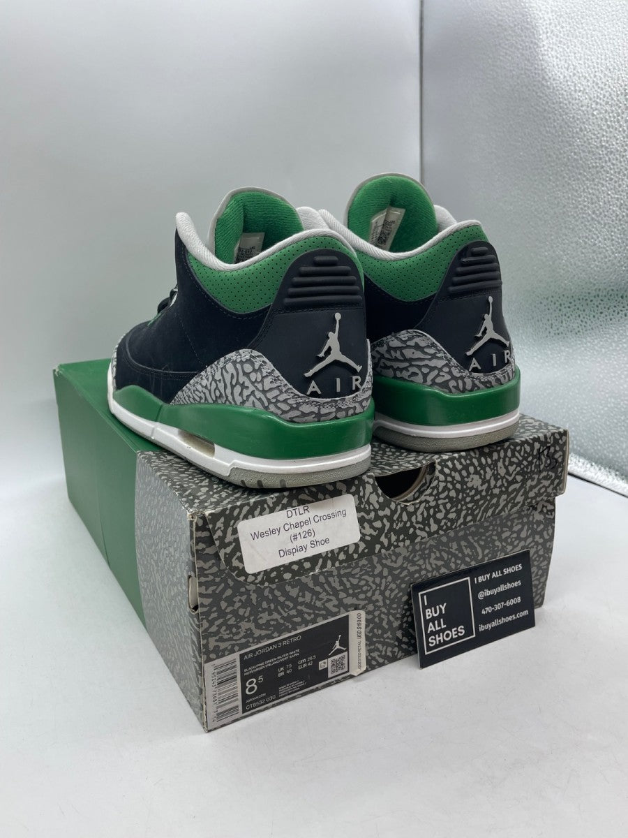 Jordan 3 Retro Pine Green 8.5 (Moderately Worn Pre-Owned) - Image 4