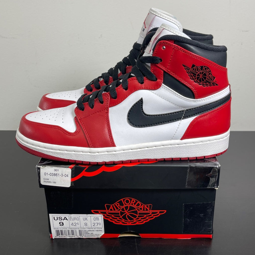Jordan 1 Retro Chicago (2013) 9 (Moderately Worn Pre-Owned)JordanWhite/Varsity Red-Black - Image 3