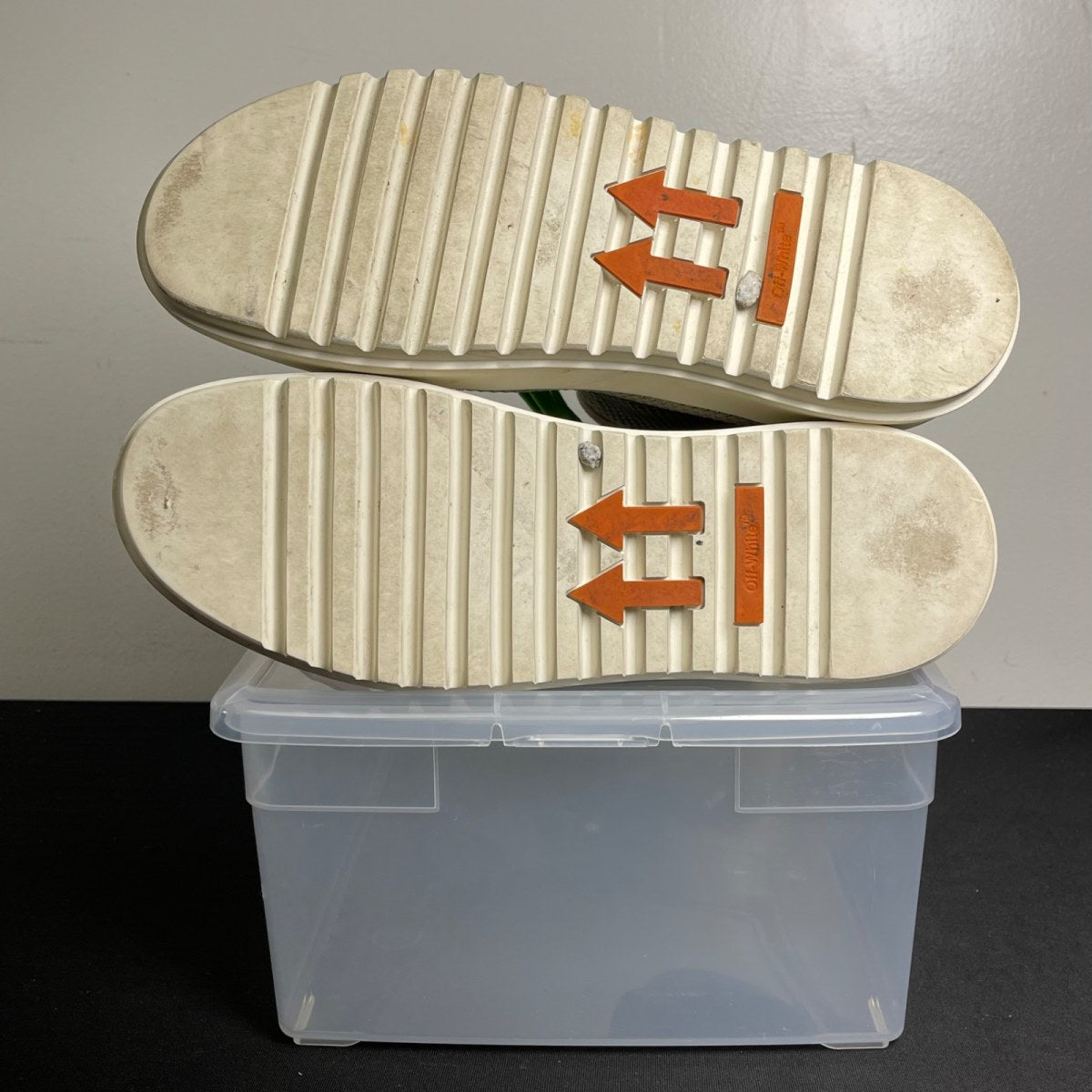 OFF-WHITE Motowrap Light Grey Black (Size 41) - Image 5