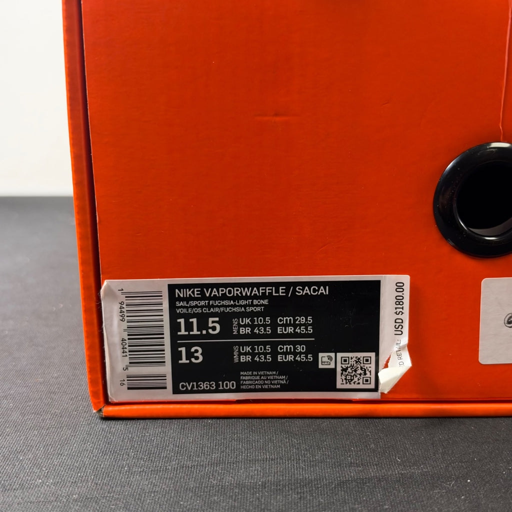 Nike Vaporwaffle sacai Sport Fuchsia Game Royal (Size 11.5) - Image 4
