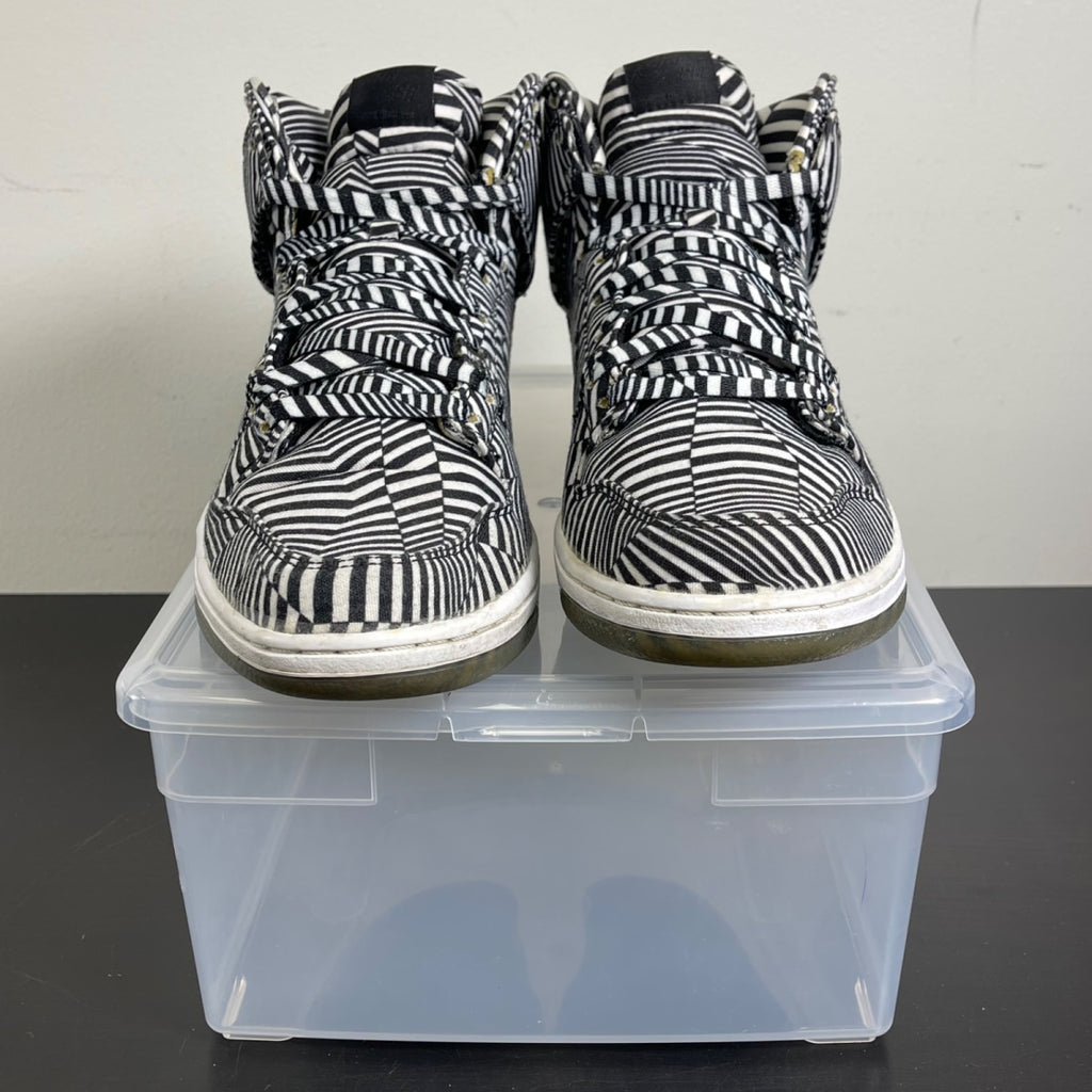 Nike SB Dunk High Concept Car 12 (Moderately Worn Pre-Owned)NikeWhite/Black - Image 2