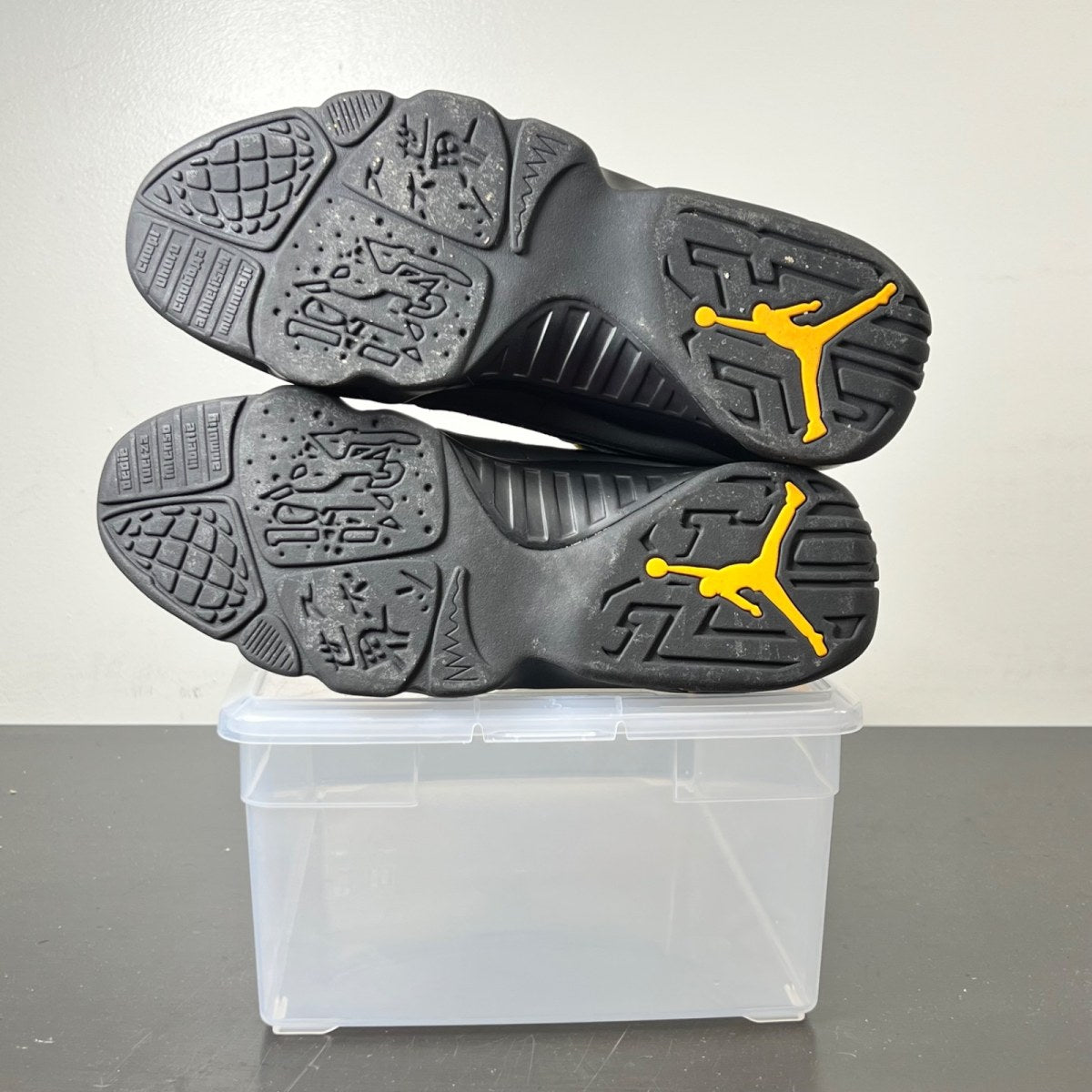 Jordan 9 Retro Dark Charcoal University Gold 11 (Lightly Worn Pre-Owned)JordanBlack/Dark Charcoal-University Gold - Image 5