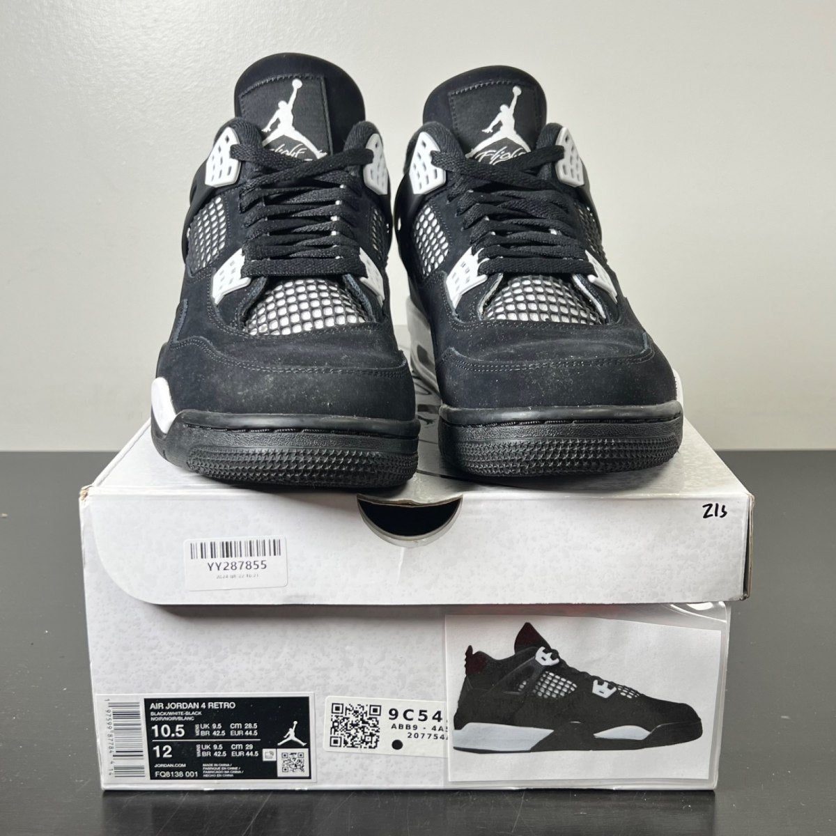 Jordan 4 Retro White Thunder 10.5 (Moderately Worn Pre-Owned)JordanBlack/White/Black - Image 2