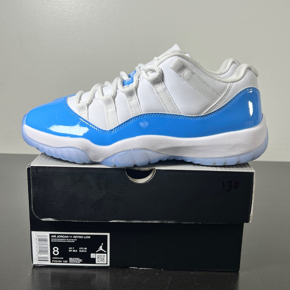 Jordan 11 Retro Low University Blue (2026) 8 (VNDS Pre-Owned)JordanWhite/University Blue/Black - Image 3