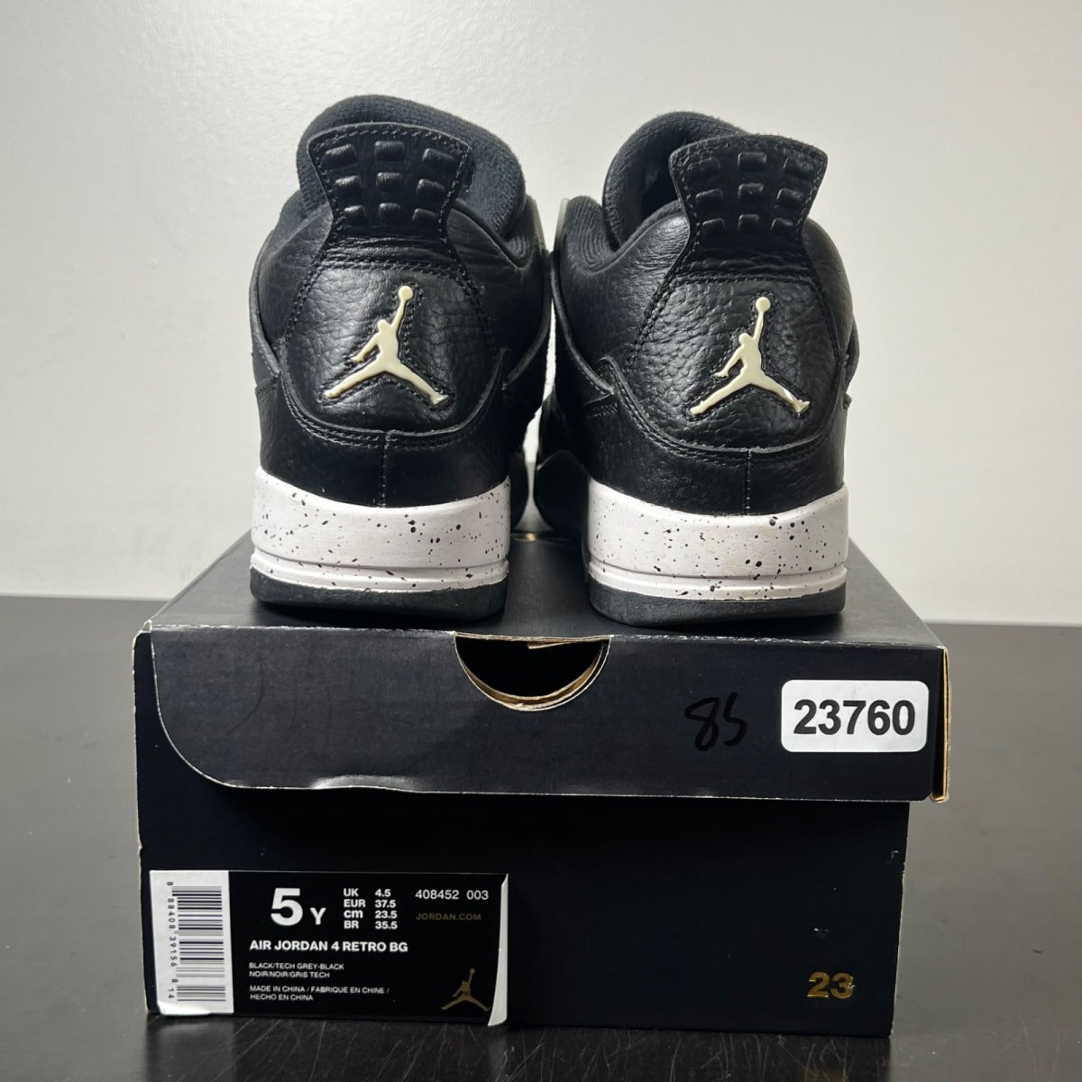 Jordan 4 Retro Oreo (2015) (GS) 5Y (Moderately Worn Pre-Owned)JordanBlack/Tech Grey-White - Image 5