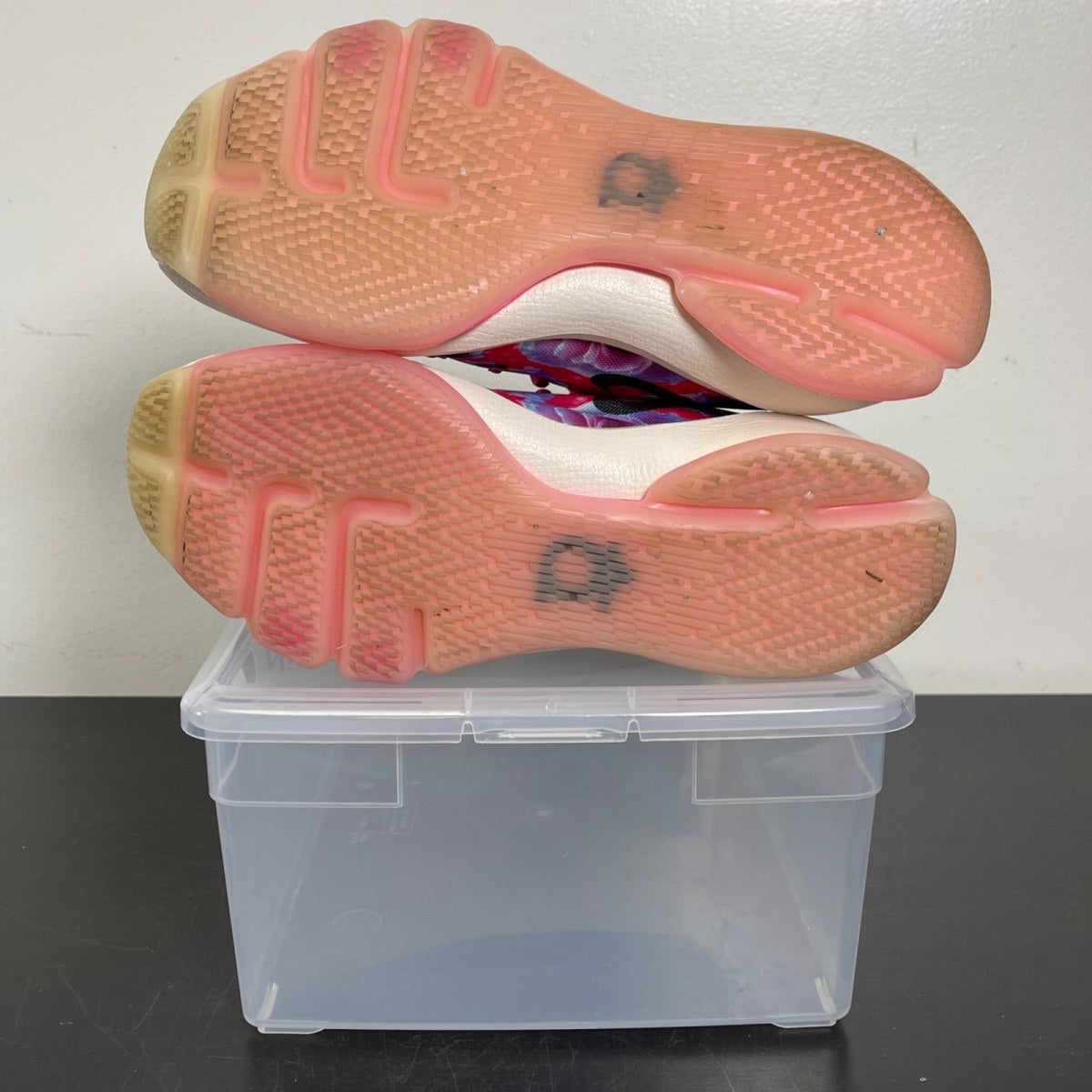 Nike KD 8 Aunt Pearl (GS) 7Y (Moderately Worn Pre-Owned)NikeVivid Pink/Hyper Turquoise/Pink Blast/Black - Image 5