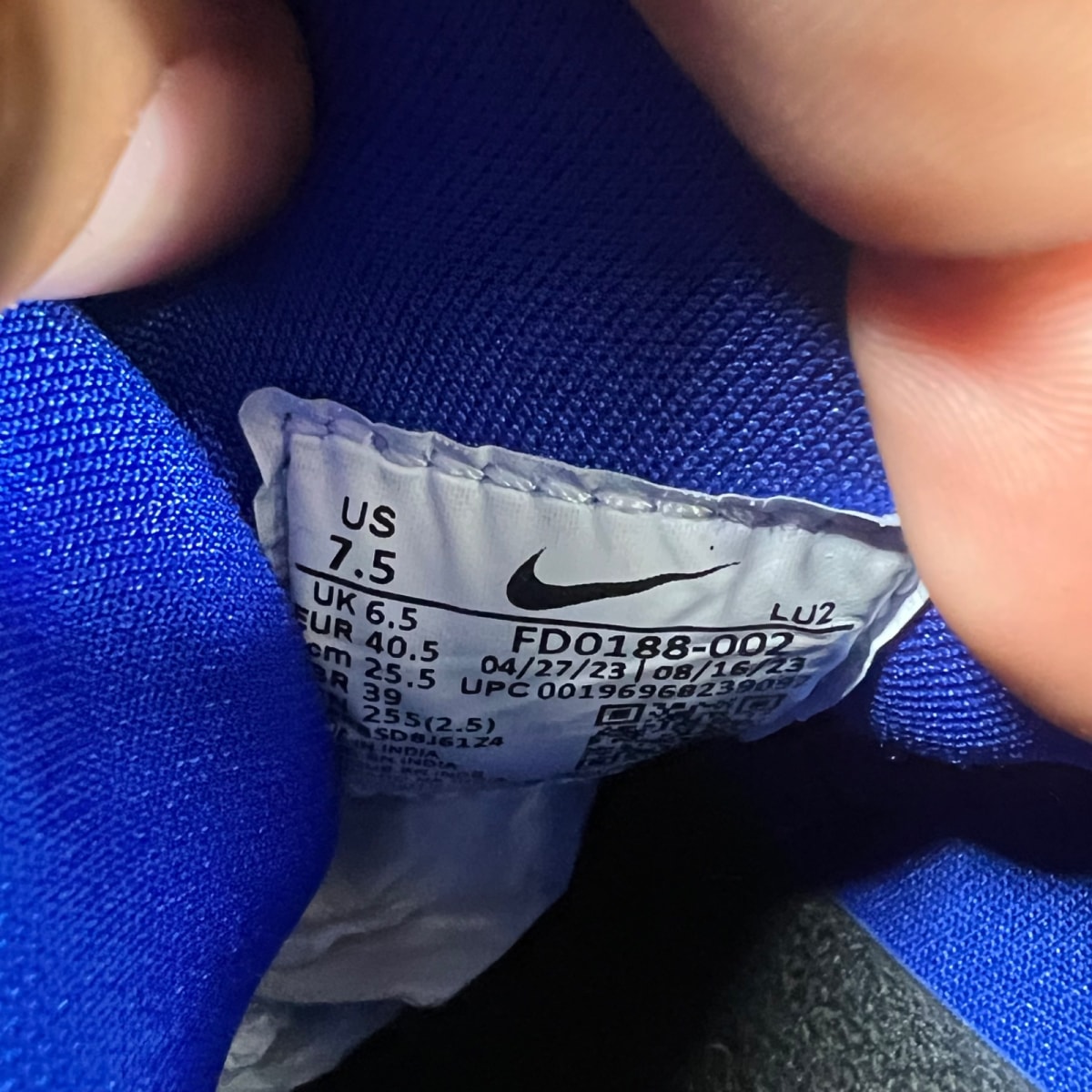 Nike Air Flight Huarache Black Lyon Blue (2024) 7.5 (Moderately Worn Pre-Owned)NikeBlack/Lyon Blue/Black - Image 4