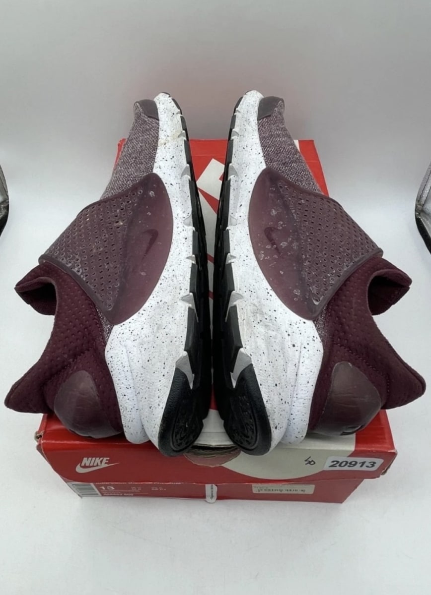Nike Sock Dart SE Premium Night Maroon 13 (Lightly Worn Pre-Owned)NikeNight Maroon/Night Maroon - Image 6