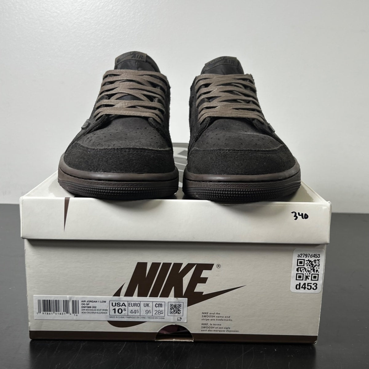 Jordan 1 Retro Low OG SP Travis Scott Velvet Brown 10.5 (Lightly Worn Pre-Owned)JordanDark Mocha/Black/Velvet Brown - Image 2