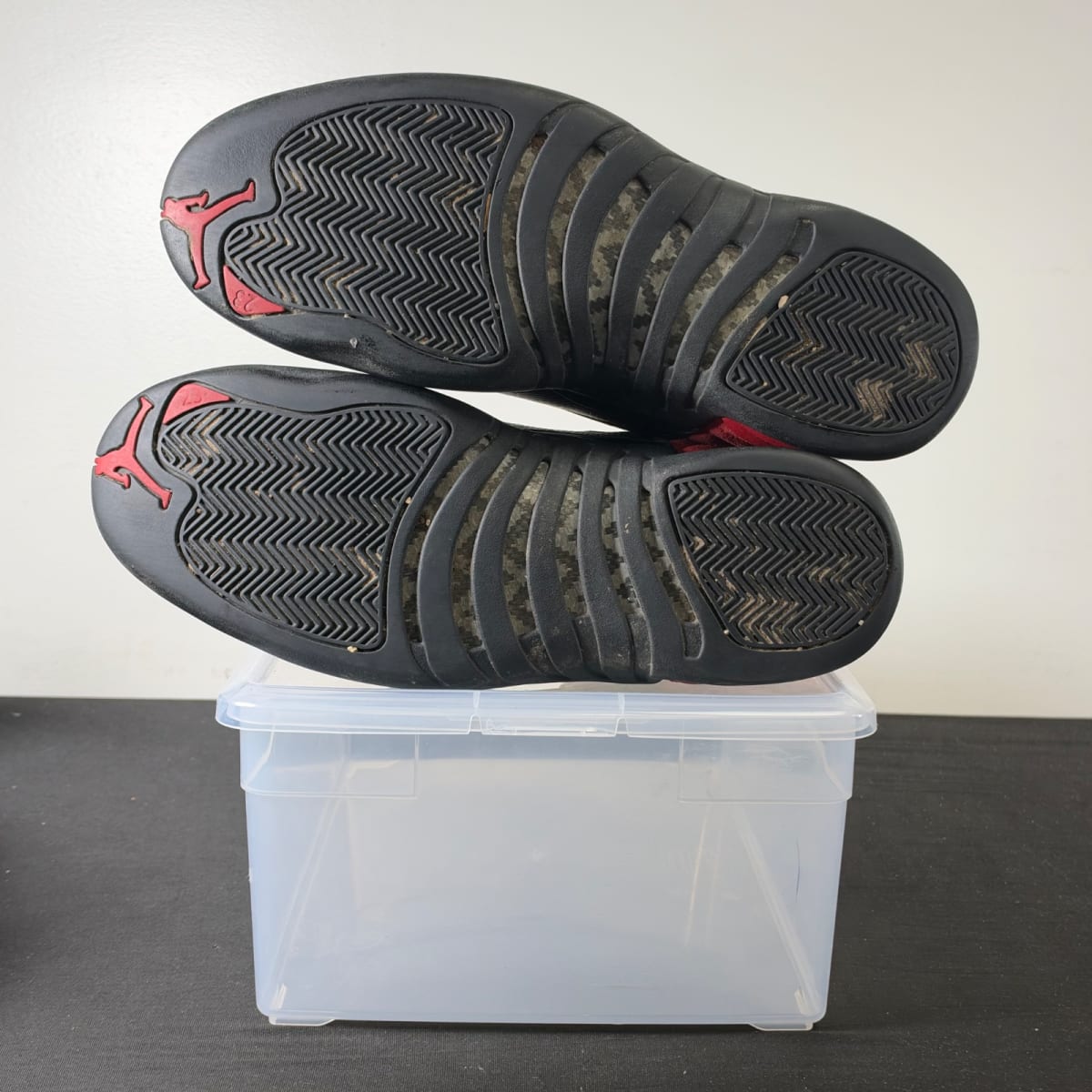 Jordan 12 Retro Reverse Flu Game (Size 12) - aux