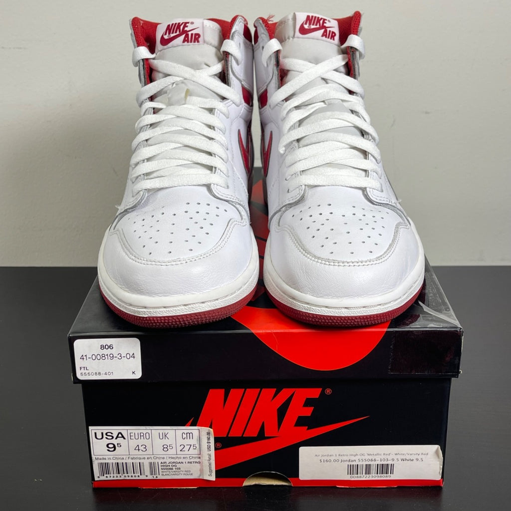 Jordan 1 Retro Metallic Red (2017) 9.5 (Moderately Worn Pre-Owned)JordanWhite/Varsity Red - Image 2