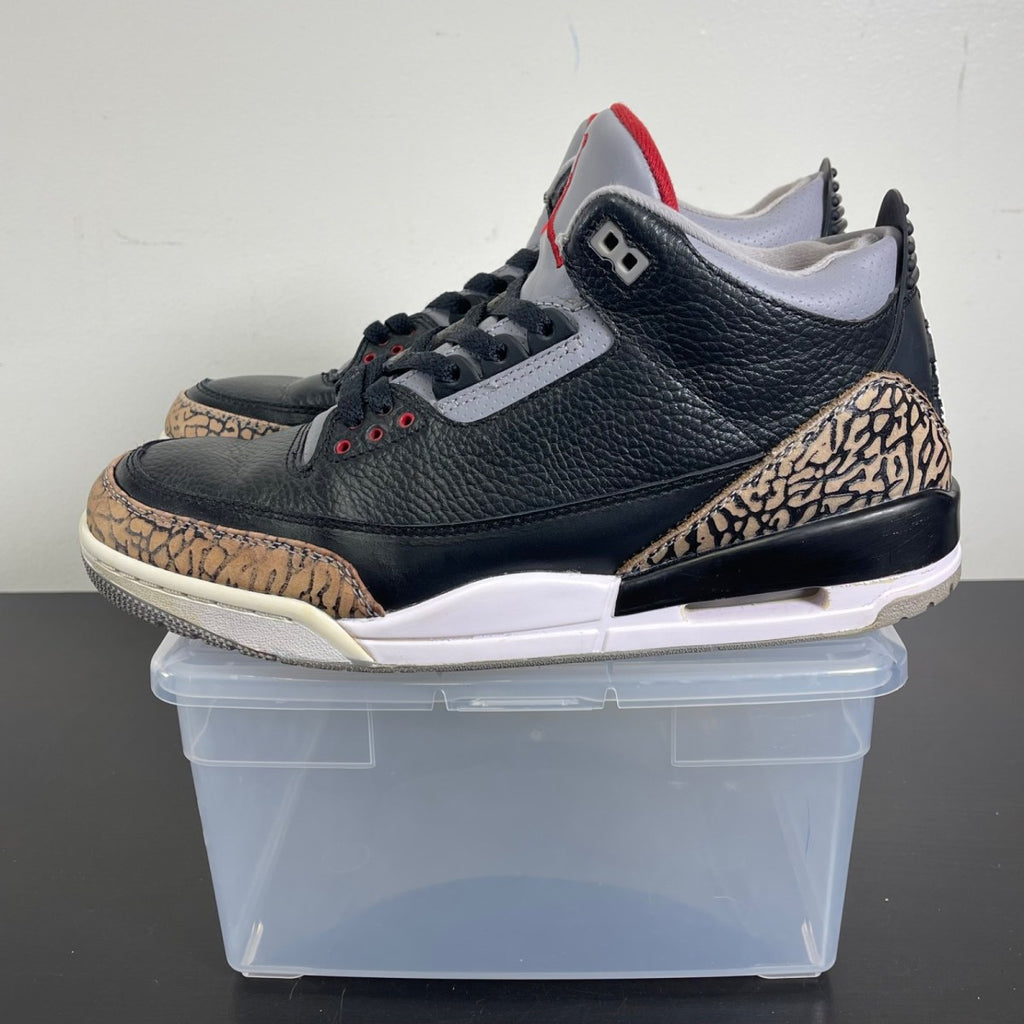 Jordan 3 Retro Black Cement (2011) 11 (Moderately Worn Pre-Owned)JordanBlack/Cement Grey-White-Varsity Red - Image 4