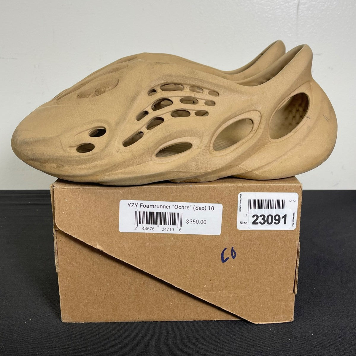 adidas Yeezy Foam RNNR Ochre 10 (Moderately Worn Pre-Owned)adidasOchre/Ochre/Ochre - Image 3