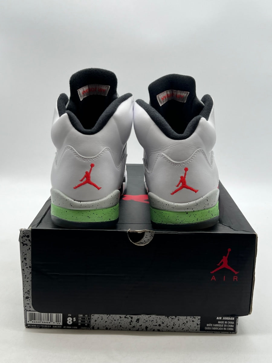 Jordan 5 Retro Poison Green 8.5 (Moderately Worn Pre-Owned)JordanWhite/Infrared 23-Light Poison Green-Black - Image 3