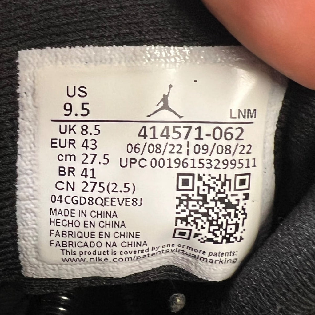 Jordan 13 Retro Playoffs (2023) (Size 9.5) Heavily Worn - Image 4