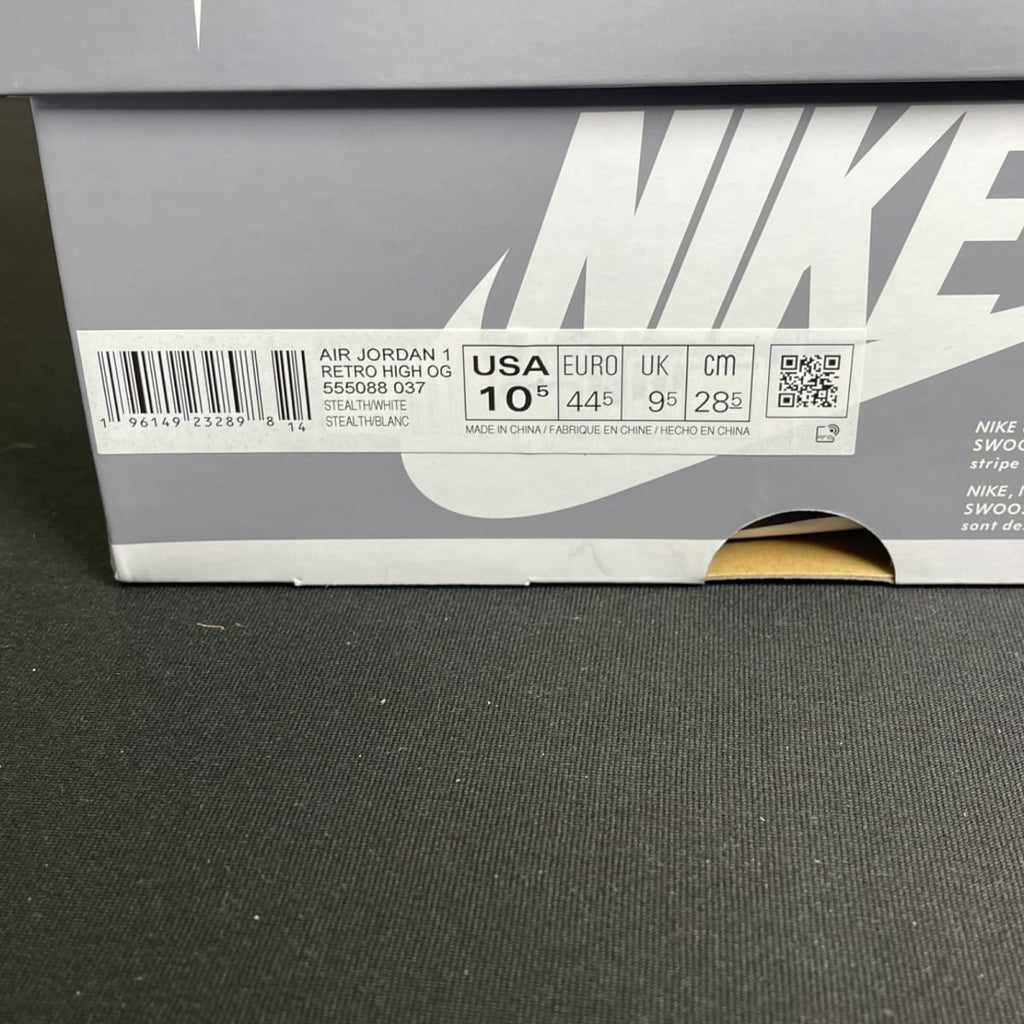 Jordan 1 Retro High OG Stealth (Size 10.5) - aux