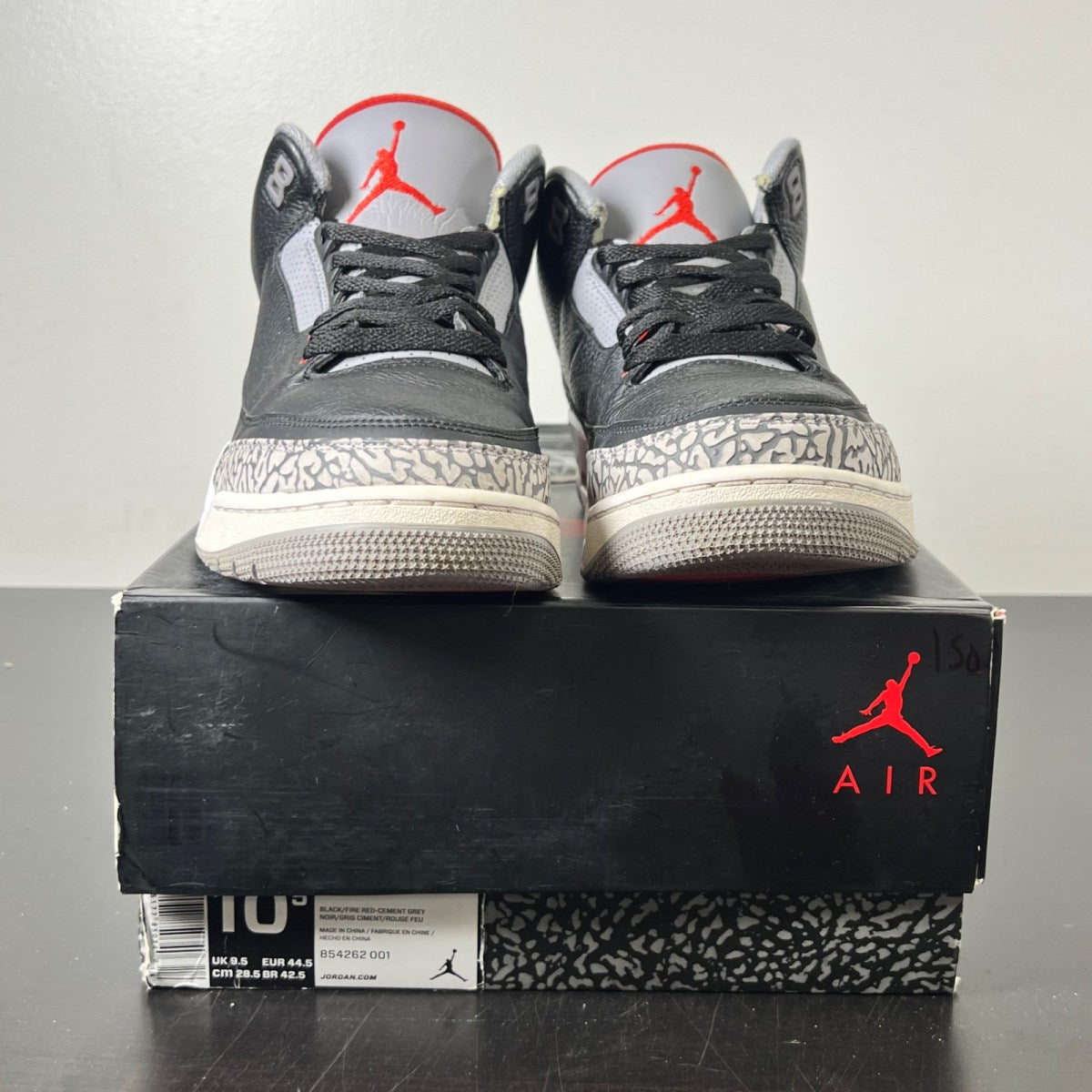 Jordan 3 Retro Black Cement (2018) 10.5 (Moderately Worn Pre-Owned)JordanBlack/Fire Red-Cement Grey-White - Image 2