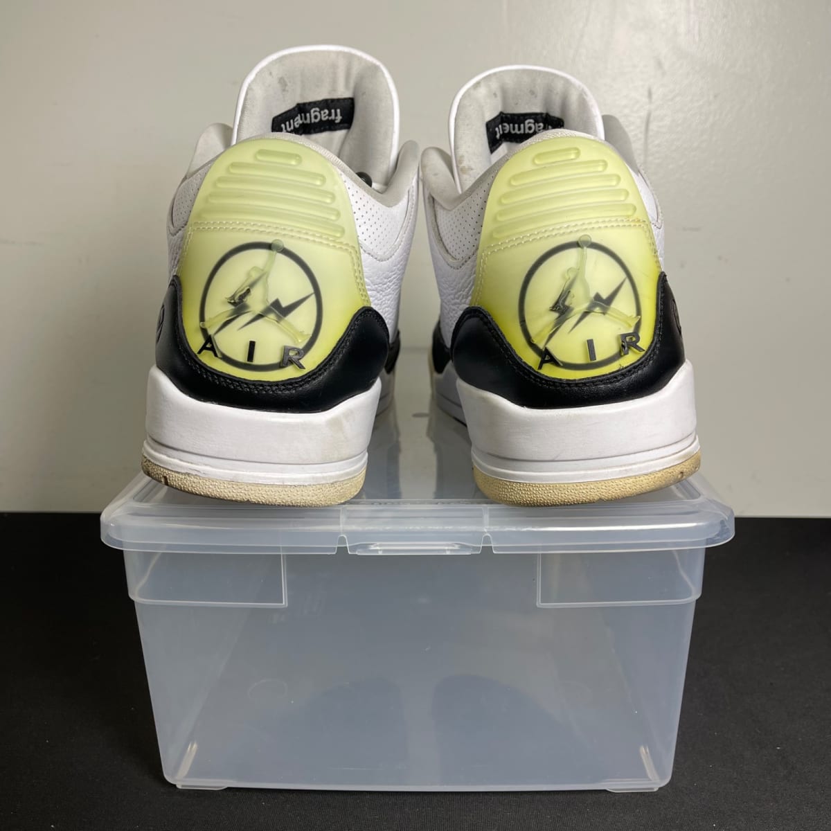 Jordan 3 Retro Fragment (Size 12) - aux